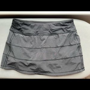 LuluLemon tennis skirt